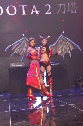 中充当攻防 中充当攻防