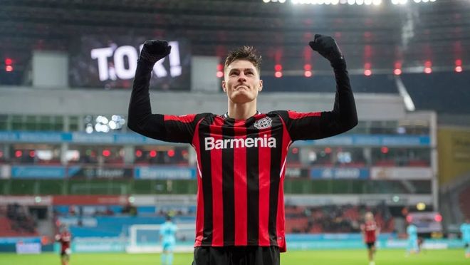 场上无疑是 场上无疑是