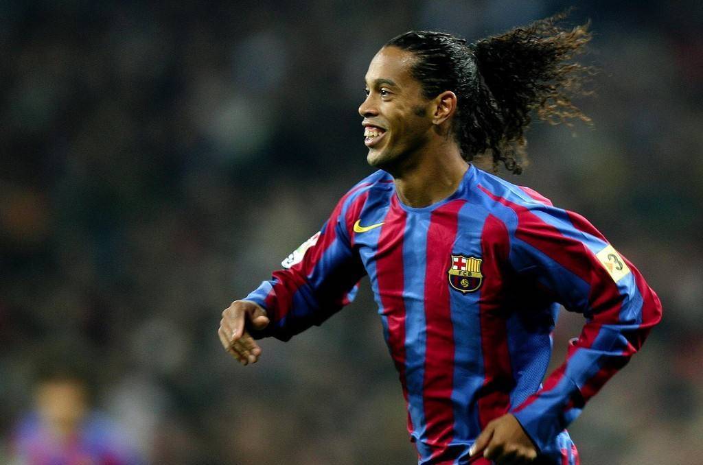 通过杰出的 通过杰出的