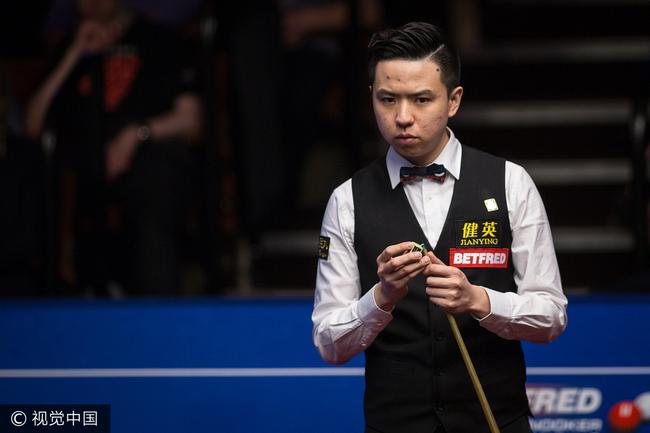 政府通过一 政府通过一